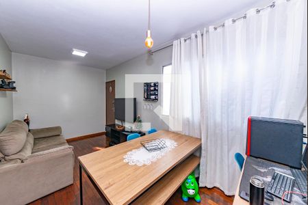 Sala de apartamento para alugar com 2 quartos, 57m² em Buritis, Belo Horizonte