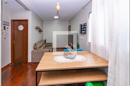 Sala de apartamento para alugar com 2 quartos, 57m² em Buritis, Belo Horizonte