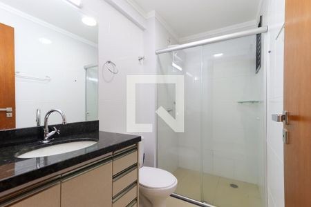 Banheiro de kitnet/studio para alugar com 1 quarto, 30m² em Ribeirânia, Ribeirão Preto