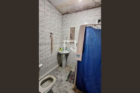 Banheiro de casa para alugar com 1 quarto, 50m² em Vila Rosário, Duque de Caxias