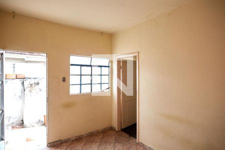 Sala de casa para alugar com 1 quarto, 55m² em Boa Vista, Belo Horizonte