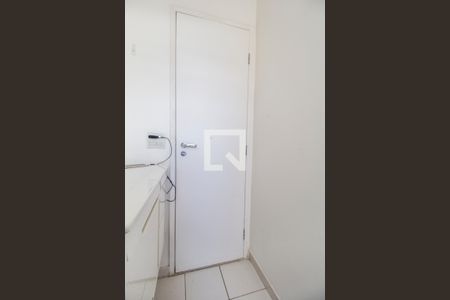 Apartamento à venda com 76m², 2 quartos e 1 vaga Apartamento à venda com 76m², 2 quartos e 1 vagaBanheiro da Suíte