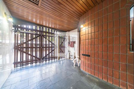 Casa à venda com 150m², 3 quartos e 1 vaga Casa à venda com 150m², 3 quartos e 1 vagaGaragem