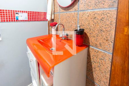 Lavabo de casa à venda com 3 quartos, 150m² em Vila Assunção, Santo André