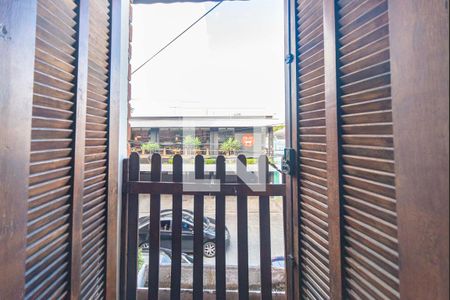 Casa à venda com 150m², 3 quartos e 1 vaga Casa à venda com 150m², 3 quartos e 1 vagaSacada do Quarto 2