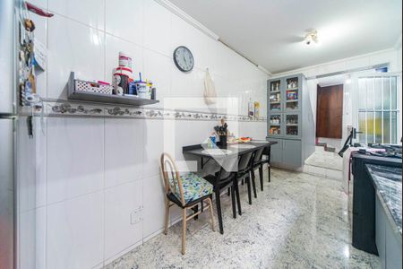 Casa à venda com 150m², 3 quartos e 1 vaga Casa à venda com 150m², 3 quartos e 1 vagaCozinha