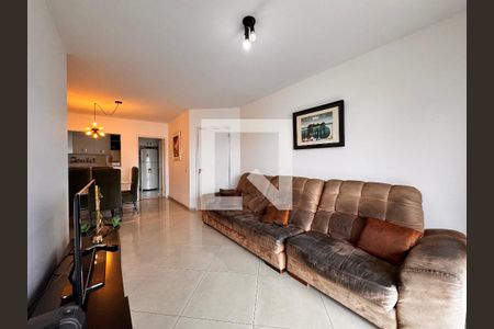 Sala de apartamento à venda com 4 quartos, 95m² em Vila Bastos, Santo André