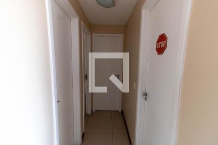 Corredor  de apartamento para alugar com 3 quartos, 60m² em Centro, Niterói