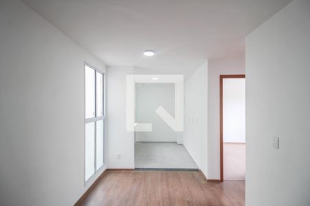 Sala de apartamento para alugar com 2 quartos, 45m² em Jardim Alvorada, Nova Iguaçu