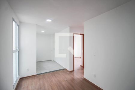 Sala de apartamento para alugar com 2 quartos, 45m² em Jardim Alvorada, Nova Iguaçu