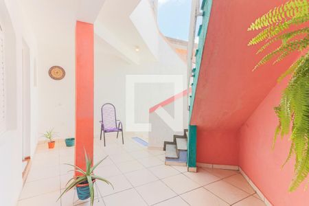 Casa à venda com 138m², 4 quartos e 2 vagas Casa à venda com 138m², 4 quartos e 2 vagasQuintal