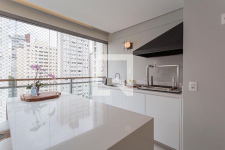 Sala de apartamento à venda com 3 quartos, 158m² em Vila Uberabinha, São Paulo