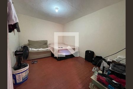 Quarto de casa para alugar com 1 quarto, 50m² em Jaguaré, São Paulo