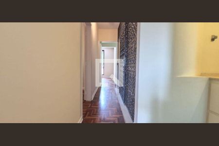 Casa à venda com 3 quartos, 144m² em Jardim Rizzo, São Paulo