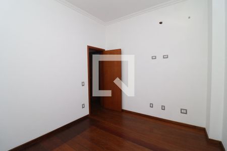 Quarto 1 de apartamento à venda com 3 quartos, 180m² em Jardim Guanabara, Rio de Janeiro