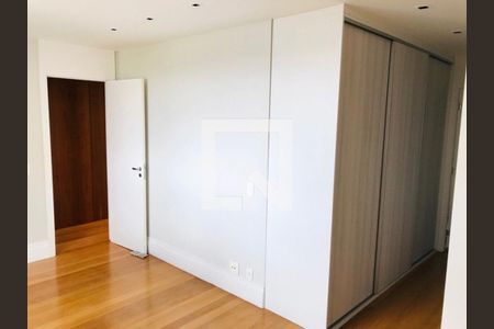 Apartamento à venda com 3 quartos, 308m² em Itaim Bibi, São Paulo