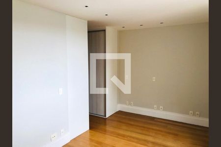 Apartamento à venda com 3 quartos, 308m² em Itaim Bibi, São Paulo