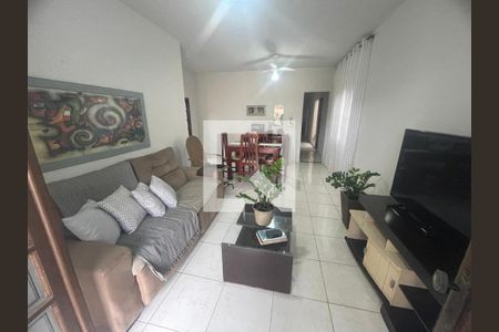 Casa à venda com 3 quartos, 224m² em Itaipu, Niterói