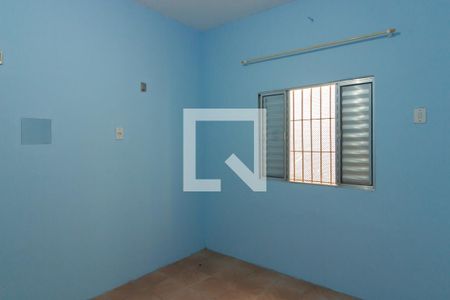 Quarto 2 de casa para alugar com 2 quartos, 40m² em Parque Guarani, São Paulo