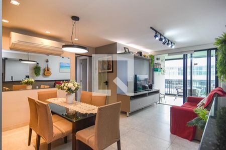 Sala de apartamento à venda com 2 quartos, 145m² em Ingá, Niterói