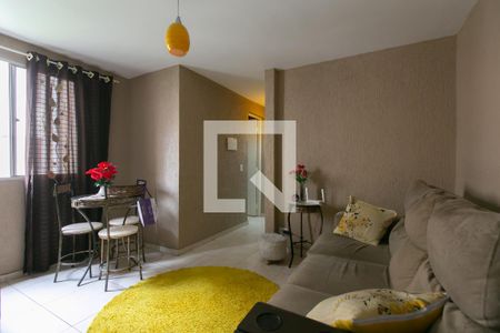 Sala de apartamento para alugar com 2 quartos, 45m² em Vila Nova Curuca, São Paulo