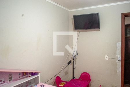 Casa à venda com 3 quartos, 130m² em Vila Nova, Porto Alegre