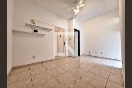 Sala de apartamento para alugar com 1 quarto, 31m² em Flamengo, Rio de Janeiro