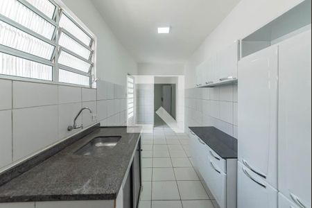 Cozinha de casa para alugar com 1 quarto, 45m² em Vila Gumercindo, São Paulo