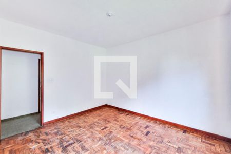 Quarto de casa para alugar com 3 quartos, 232m² em Centro, Jacareí