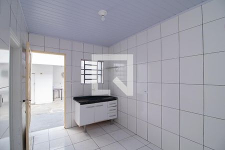 Cozinha  de casa para alugar com 1 quarto, 27m² em Vila Constança, São Paulo