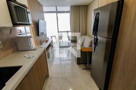 Sala de kitnet/studio para alugar com 1 quarto, 35m² em Real Parque, São Paulo