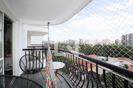 Varanda  de apartamento para alugar com 3 quartos, 105m² em Indianópolis, São Paulo