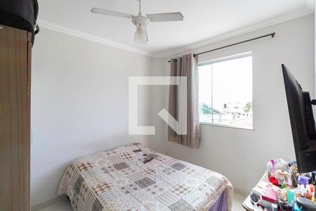 Quarto 1 de apartamento para alugar com 2 quartos, 48m² em Jardim Leblon, Belo Horizonte