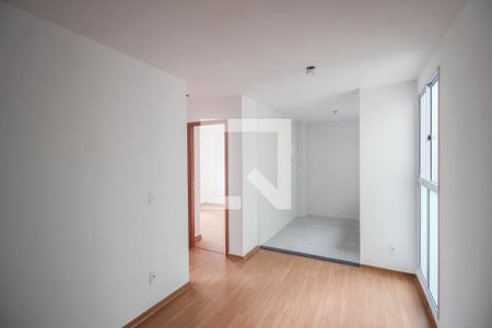 Sala de apartamento para alugar com 2 quartos, 50m² em Jardim Alvorada, Nova Iguaçu