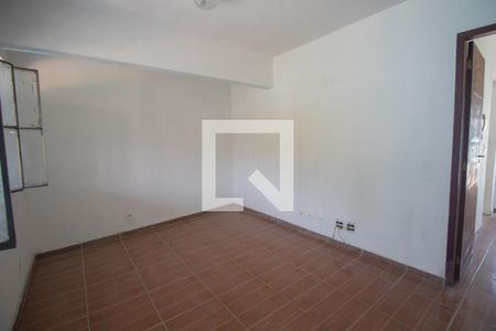 Sala de casa para alugar com 2 quartos, 119m² em Alcantara, São Gonçalo