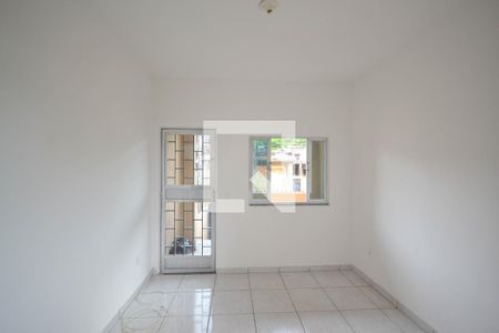 Sala de casa para alugar com 2 quartos, 60m² em Jardim Pitoresco, Nova Iguaçu