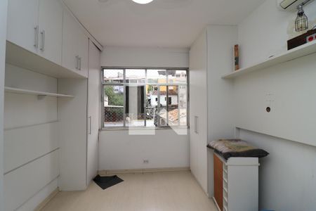 Suíte de apartamento para alugar com 2 quartos, 60m² em Tauá, Rio de Janeiro