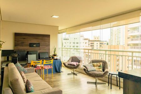 Apartamento à venda com 3 quartos, 147m² em Vila Alexandria, São Paulo