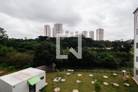 Vista da Sala de apartamento para alugar com 2 quartos, 45m² em Jardim Cláudia, São Paulo