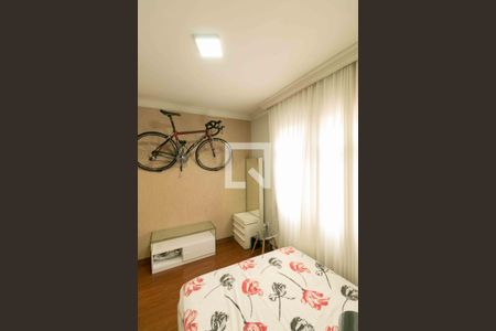 Quarto 1 de apartamento para alugar com 4 quartos, 155m² em Itapoã, Belo Horizonte