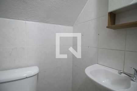 Banheiro  de kitnet/studio para alugar com 1 quarto, 36m² em Vila Dom Pedro Ii, São Paulo