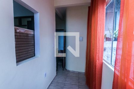 Varanda de kitnet/studio para alugar com 1 quarto, 40m² em Itapuã, Salvador