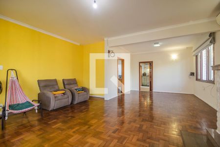 Sala de casa à venda com 3 quartos, 272m² em Tristeza, Porto Alegre