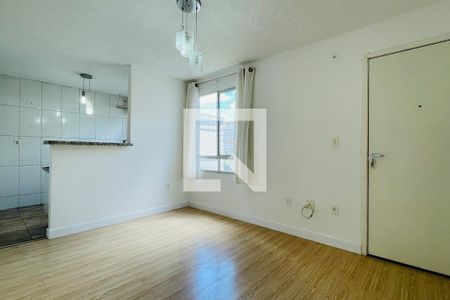 Sala de apartamento para alugar com 2 quartos, 45m² em Água Chata, Guarulhos