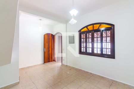 Sala de casa para alugar com 2 quartos, 110m² em Vila Menck, Osasco