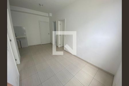 Sala de apartamento para alugar com 2 quartos, 40m² em Vila Sao Paulo, Ferraz de Vasconcelos