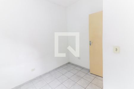 Quarto de casa para alugar com 1 quarto, 50m² em Jardim Raposo Tavares, São Paulo