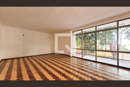 Sala de casa para alugar com 5 quartos, 260m² em Jardim Chapadão, Campinas