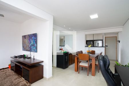 Sala de apartamento para alugar com 2 quartos, 71m² em Picanço, Guarulhos