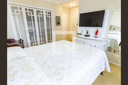 Suíte de apartamento à venda com 3 quartos, 125m² em Vila Regente Feijó, São Paulo